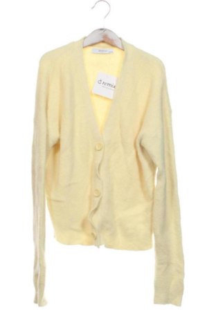 Pulover cu nasturi pentru copii Reserved, Mărime 10-11y/ 146-152 cm, Culoare Galben, Preț 78,79 Lei, #137973574