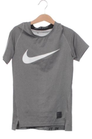 Детска тениска Nike, Размер 8-9y/ 134-140 см, Цвят Сив, Цена 20,58 €, #137968235
