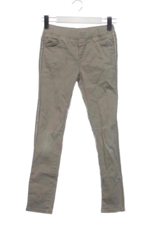 Kinderjeans Okaidi, Größe 8-9y/ 134-140 cm, Farbe Grün, Preis € 10,00, #137949425