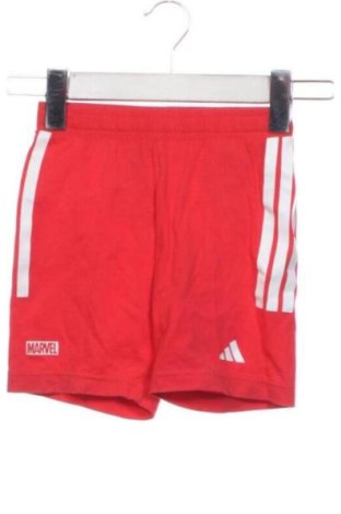 Dětské krátké kalhoty  Adidas, Velikost 2-3y/ 98-104 cm, Barva Červená, Cena  437,00 Kč, #137982487