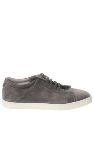 Férfi cipők
 Giorgio Armani, Méret 45, Szín Szürke, Ár 204 965 Ft, #137946258