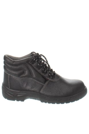 Férfi cipők
 Unbranded, Méret 46, Szín Fekete, Ár 16 535 Ft, #137925812