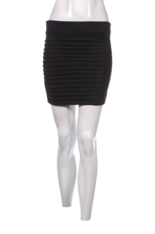 Fustă Metrofive, Mărime M, Culoare Negru, Preț 40,31 Lei, #137950283
