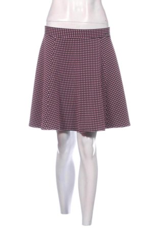 Fustă Guess, Mărime M, Culoare Multicolor, Preț 104,98 Lei, #137970640