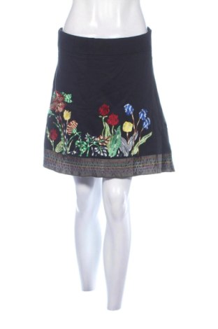 Fustă Desigual, Mărime M, Culoare Multicolor, Preț 148,00 Lei, #137948671