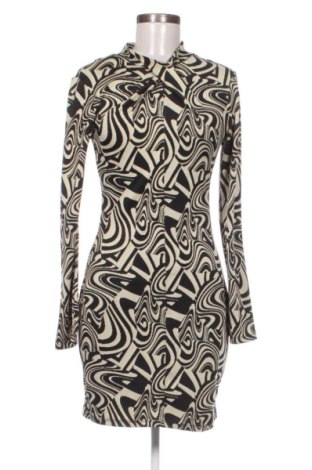 Sukienka Zara, Rozmiar L, Kolor Kolorowy, Cena 63,50 zł, #137940179