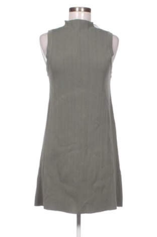 Sukienka Zara, Rozmiar S, Kolor Zielony, Cena 71,97 zł, #137940241