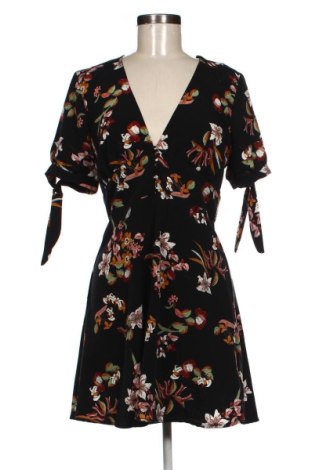 Рокля Pull&Bear, Размер L, Цвят Многоцветен, Цена 11,65 €, #137940987