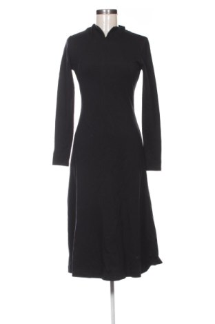 Rochie Veronika Maine, Mărime M, Culoare Negru, Preț 183,72 Lei, #137951177