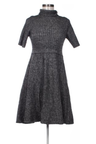 Šaty  Sportmax, Velikost M, Barva Šedá, Cena  2 256,00 Kč, #137952948
