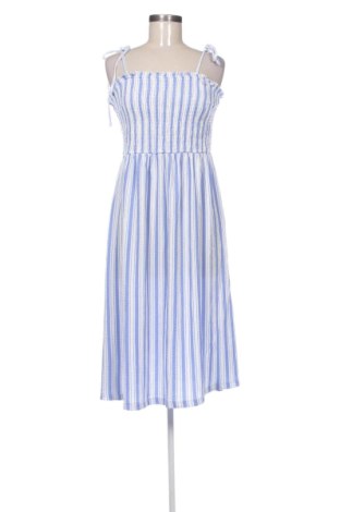 Rochie Defacto, Mărime M, Culoare Multicolor, Preț 104,98 Lei, #137953606