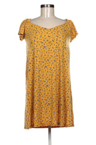 Ruha Pull&Bear, Méret M, Szín Sárga, Ár 5 202 Ft, #137953787
