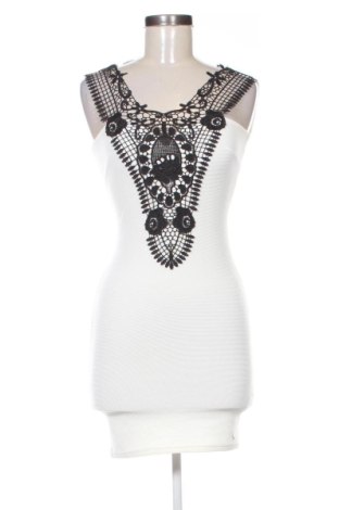 Rochie Guess, Mărime XS, Culoare Ecru, Preț 383,18 Lei, #137954495