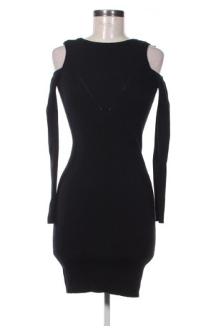 Рокля Stradivarius, Размер S, Цвят Черен, Цена 16,00 €, #137955087