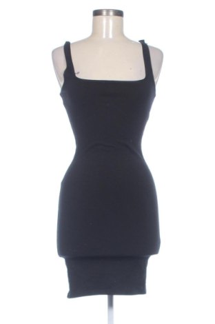 Φόρεμα Bershka, Μέγεθος S, Χρώμα Μαύρο, Τιμή 15,00 €, #137962664