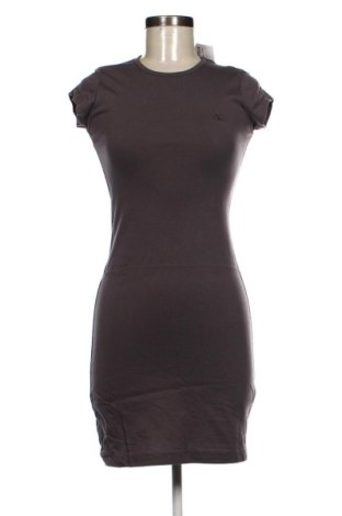 Sukienka Calvin Klein, Rozmiar XS, Kolor Szary, Cena 139,71 zł, #137963867