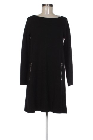 Rochie Gap, Mărime M, Culoare Negru, Preț 78,74 Lei, #137965405