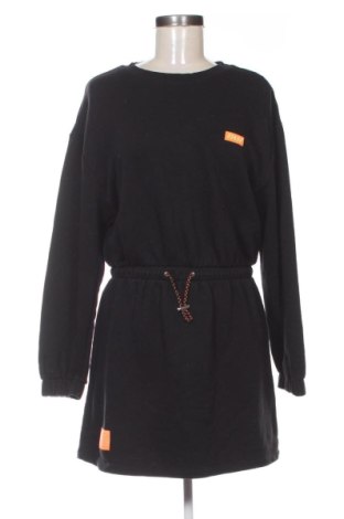 Φόρεμα Bershka, Μέγεθος M, Χρώμα Μαύρο, Τιμή 11,60 €, #137968006