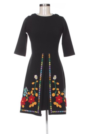 Φόρεμα Adrom, Μέγεθος M, Χρώμα Πολύχρωμο, Τιμή 9,53 €, #137974694