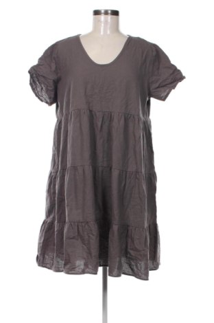Ruha Unbranded, Méret XXL, Szín Szürke, Ár 8 511 Ft, #137975152