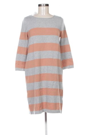 Рокля H&M, Размер M, Цвят Многоцветен, Цена 21,00 €, #137979250