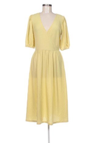Rochie Vero Moda, Mărime M, Culoare Galben, Preț 118,00 Lei, #137980306