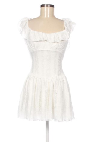 Sukienka Bershka, Rozmiar M, Kolor Biały, Cena 93,14 zł, #137988995