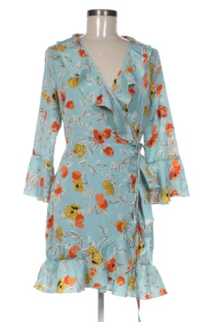 Kleid Pretty Little Thing, Größe M, Farbe Mehrfarbig, Preis 10,10 €, #137992044