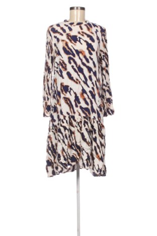Sukienka Vero Moda, Rozmiar M, Kolor Kolorowy, Cena 39,52 zł, #137994300