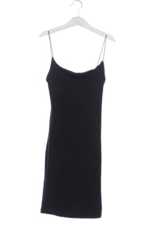 Sukienka Pull&Bear, Rozmiar XS, Kolor Czarny, Cena 50,80 zł, #137932474