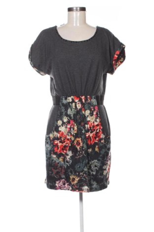 Ruha Unbranded, Méret M, Szín Sokszínű, Ár 6 206 Ft, #137971443