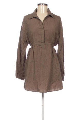 Sukienka Pull&Bear, Rozmiar S, Kolor Brązowy, Cena 34,68 zł, #137987005