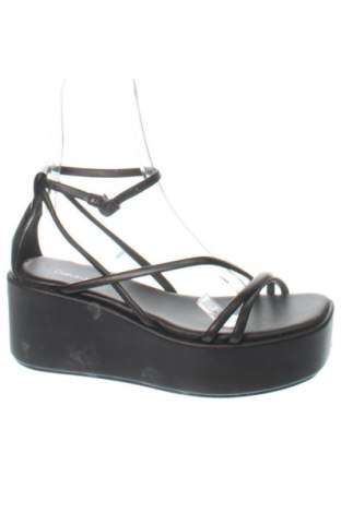 Σανδάλια Calvin Klein, Μέγεθος 37, Χρώμα Μαύρο, Τιμή 120,00 €, #137945025