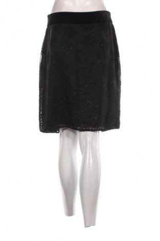 Пола Unbranded, Размер S, Цвят Черен, Цена 2,04 €