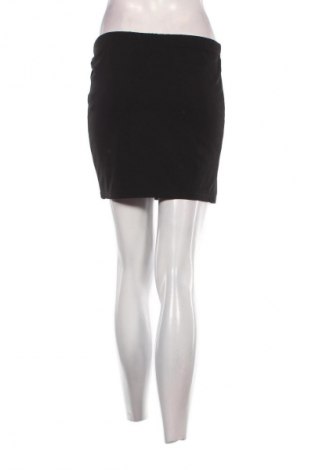 Szoknya Amisu, Méret M, Szín Fekete, Ár 669 Ft