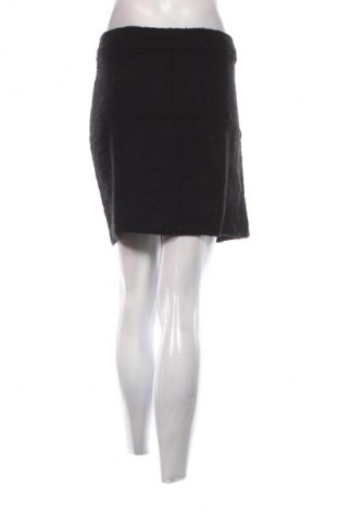 Sukně Pescara, Velikost M, Barva Černá, Cena  49,00 Kč