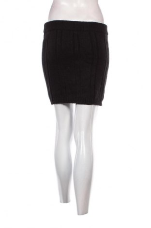 Sukně Sutherland, Velikost S, Barva Černá, Cena  49,00 Kč