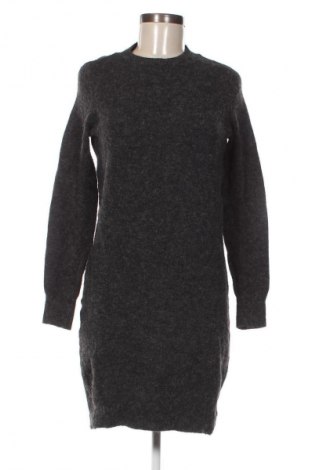 Rochie Vero Moda, Mărime S, Culoare Gri, Preț 103,99 Lei, #129343421