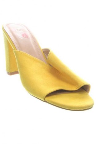 Γυναικείες παντόφλες Unbranded, Μέγεθος 41, Χρώμα Κίτρινο, Τιμή 15,99 €
