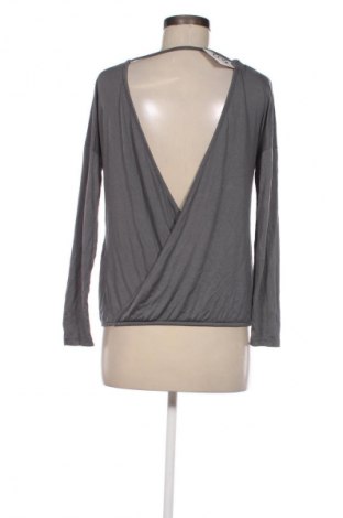 Dámská halenka Amisu, Velikost S, Barva Šedá, Cena  49,00 Kč