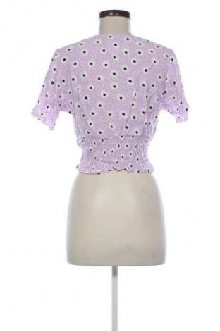 Dámská halenka Bershka, Velikost M, Barva Vícebarevné, Cena  179,00 Kč