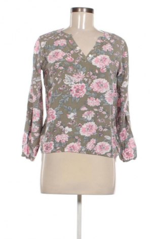 Dámská halenka Colloseum, Velikost XS, Barva Vícebarevné, Cena  49,00 Kč