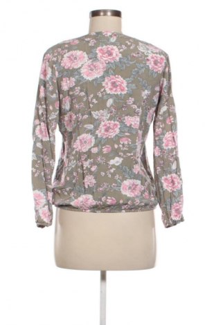 Dámská halenka Colloseum, Velikost XS, Barva Vícebarevné, Cena  49,00 Kč