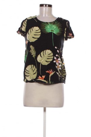 Dámská halenka ONLY, Velikost XS, Barva Vícebarevné, Cena  139,00 Kč