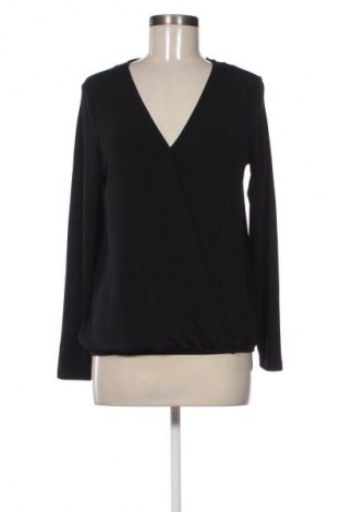 Dámská halenka Pieces, Velikost S, Barva Černá, Cena  120,00 Kč