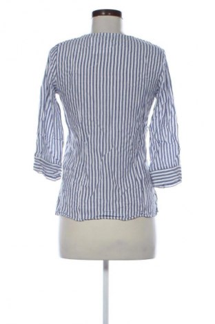 Damen Shirt Reserved, Größe M, Farbe Mehrfarbig, Preis 1,99 €