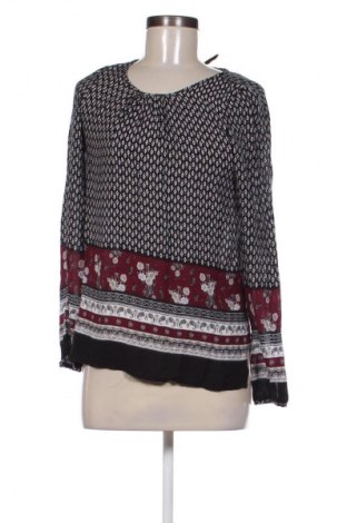 Dámská halenka Stradivarius, Velikost M, Barva Vícebarevné, Cena  49,00 Kč