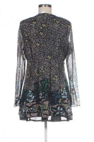 Damen Shirt Taifun, Größe M, Farbe Mehrfarbig, Preis 1,99 €