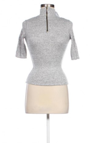 Dámská halenka Unbranded, Velikost S, Barva Šedá, Cena  49,00 Kč