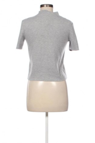 Dámská halenka Zara Trafaluc, Velikost S, Barva Šedá, Cena  119,00 Kč